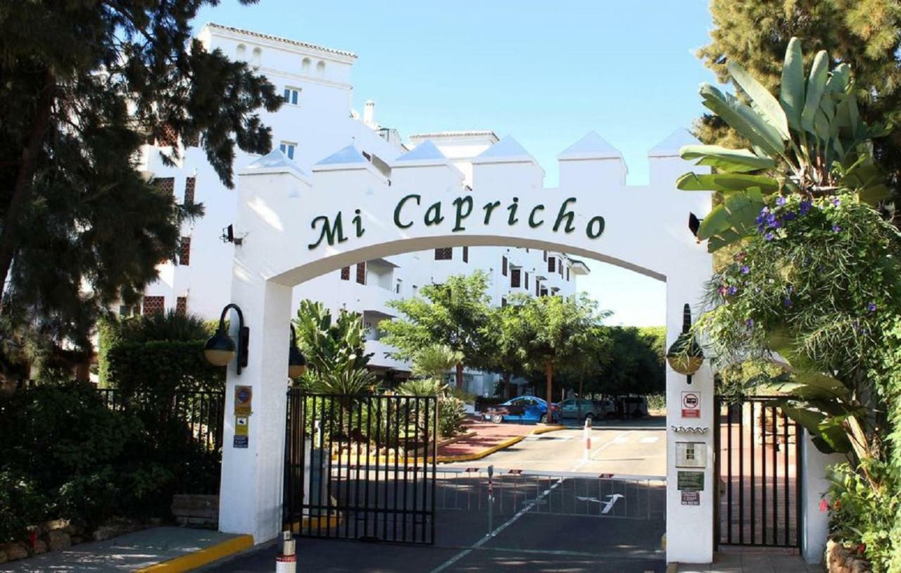 1Br Beachfront Complex - Mi Capricho Sitio de Calahonda Exterior photo